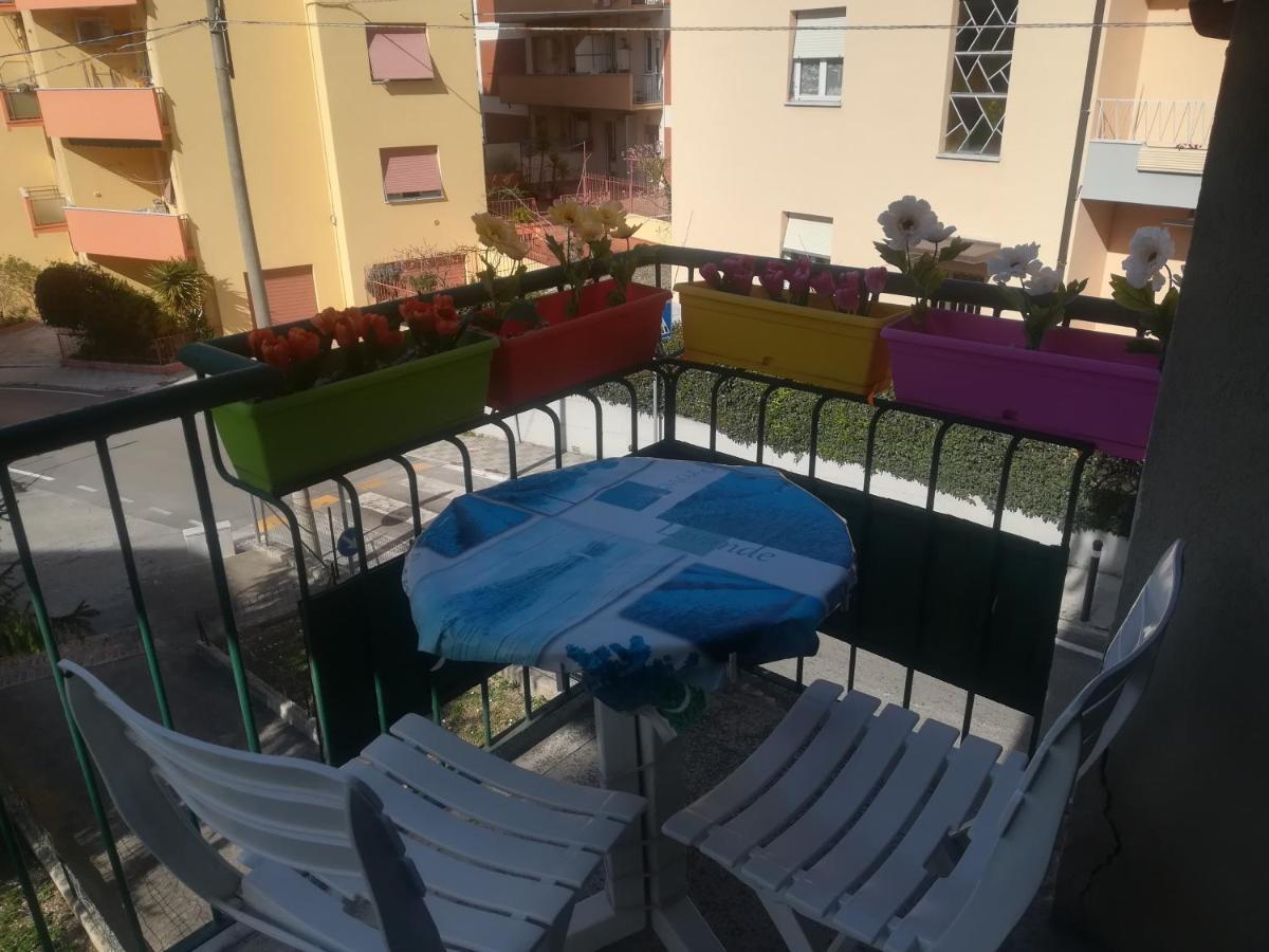 La Casina Di Sonia Hotel Ancona Exterior foto